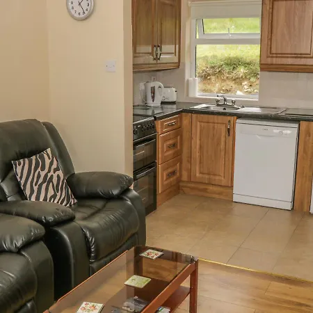 Robin's Roost, Corr Na Mona *